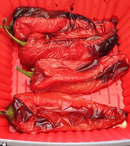 Airfryerda közlenmiş biber